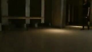 Кто-то с кем-то ебется в темноте