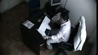 Скрытая камера в массажном салоне