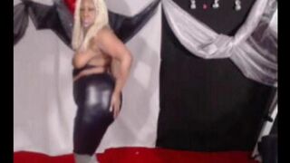 Такого праздника давно не устраивали для зрелых