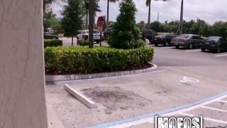 Секс с незнакомой девушкой