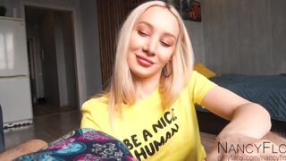 Ее ротик чище не становится