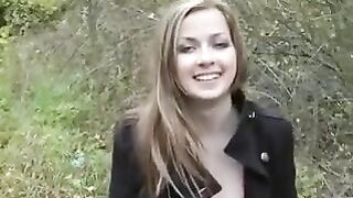 Снял бабу на остановке