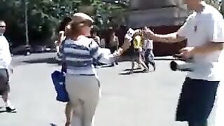 Публичный секс с моделью