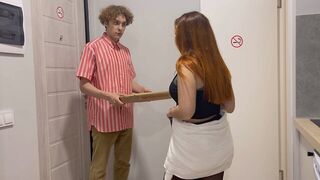 Как так получилось, что простому курьеру так повезло