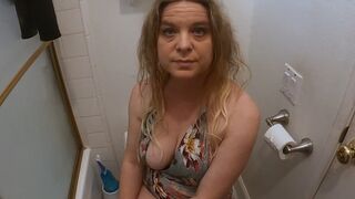 Кончи в пробирочку, а не в меня!