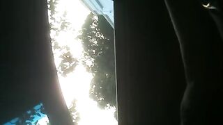 В публичных местах было интереснее дрочить свой член