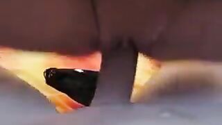 Снимает на любительскую камеру как жена сосет мужу