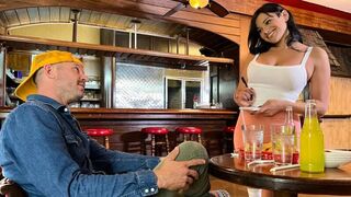 Потрахаемся после работы?