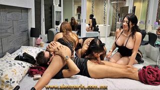 И что нам делать, если у нас один парень на троих!