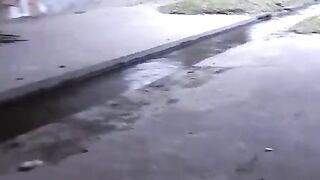 Отблагодарила незнакомца сексом