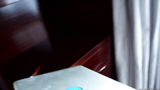 Рокси Рокс заставила подругу лизать киску