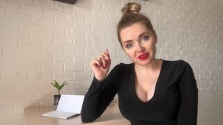 Такой как она нельзя работать училкой